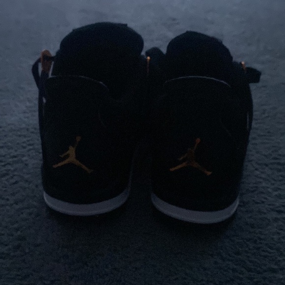 Men’s jordan 4 royale size 6.5 - Picture 4 of 5